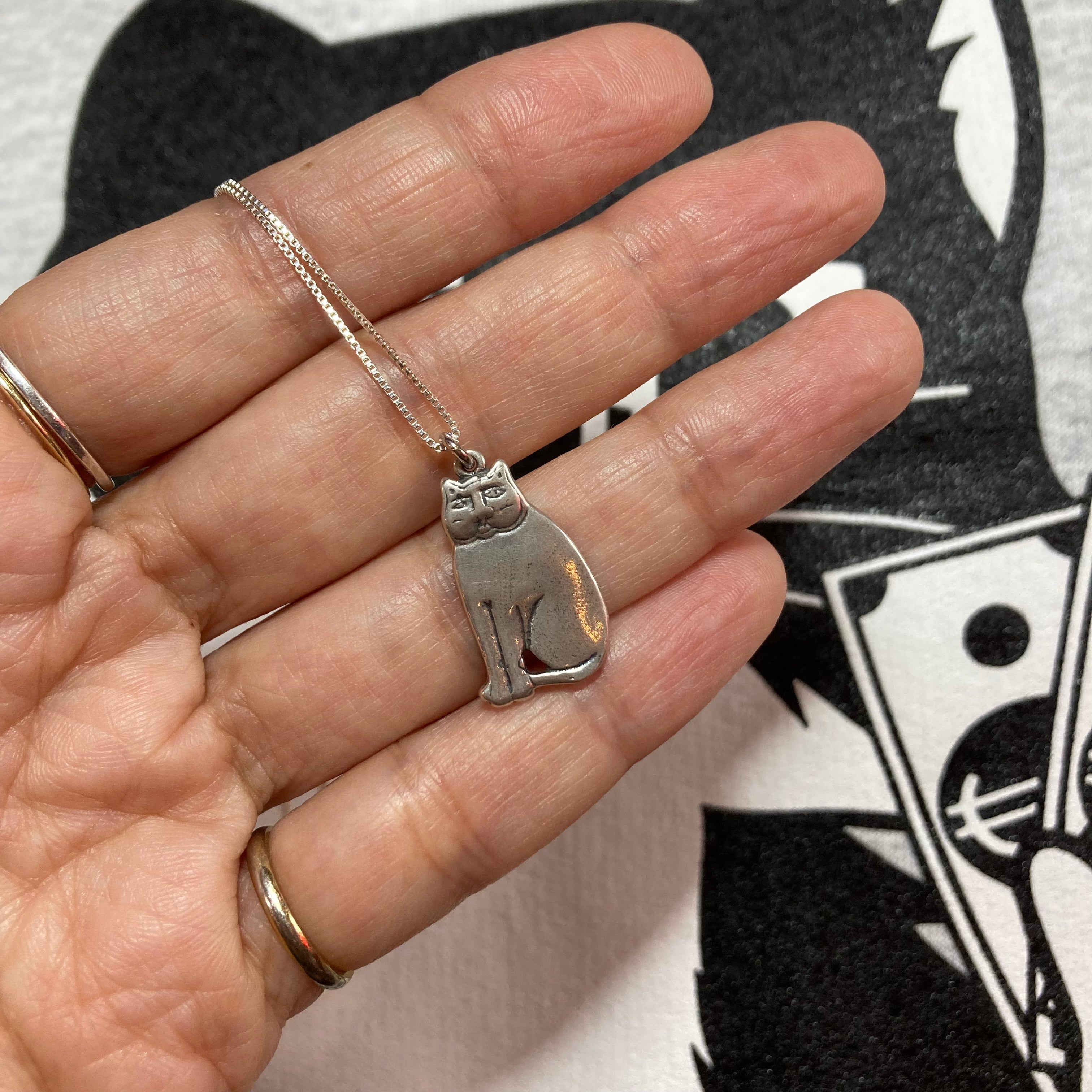 Fat Cat Necklace